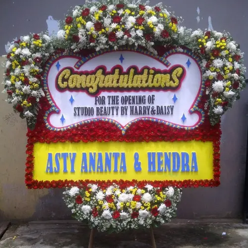 Papan Bunga Opening karang tengah